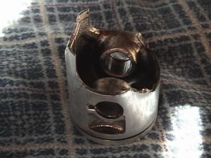 CR80R Piston 2 6 Common Symptoms Of A Worn 2 Stroke Dirt Bike Top-end & Why