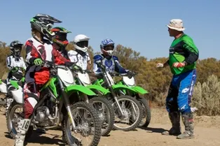 Can I Shift Without Using The Clutch On My Dirt Bike Dirt Bike Lessons In MN [Learn To Safely Ride Off-Road]