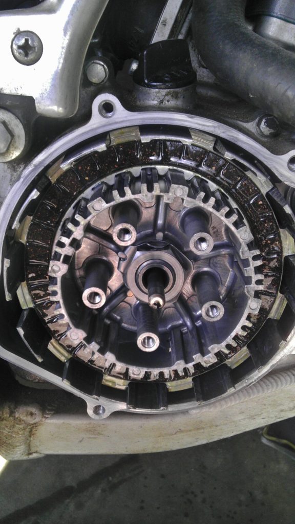 How To Replace A Dirt Bike Clutch CR125 2stroke Motocross Hideout