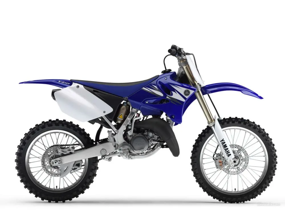 2006 Yamaha YZ125 motocross bike