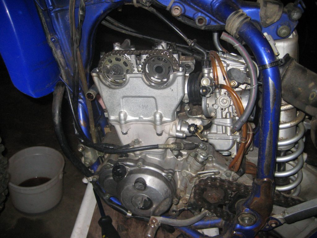 YZ250F 4 stroke engine with the valve cover removed