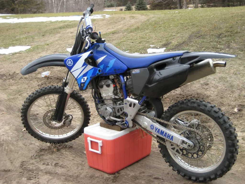 2001 Yamaha YZ250F 1 How To Winterize A Dirt Bike In Just 5 Minutes