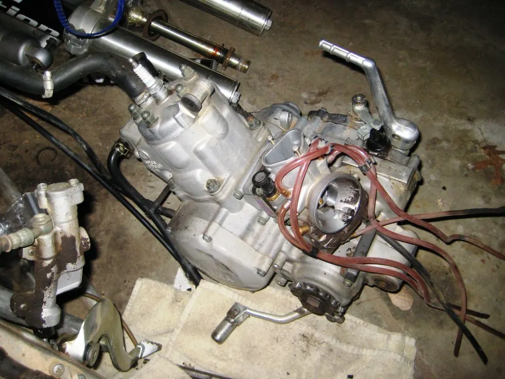 Motor yamaha yz on sale 125 2t