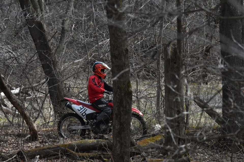Trail Riding On CRF230F 14 How To Stop On A Dirt Bike WITHOUT Stalling or Falling