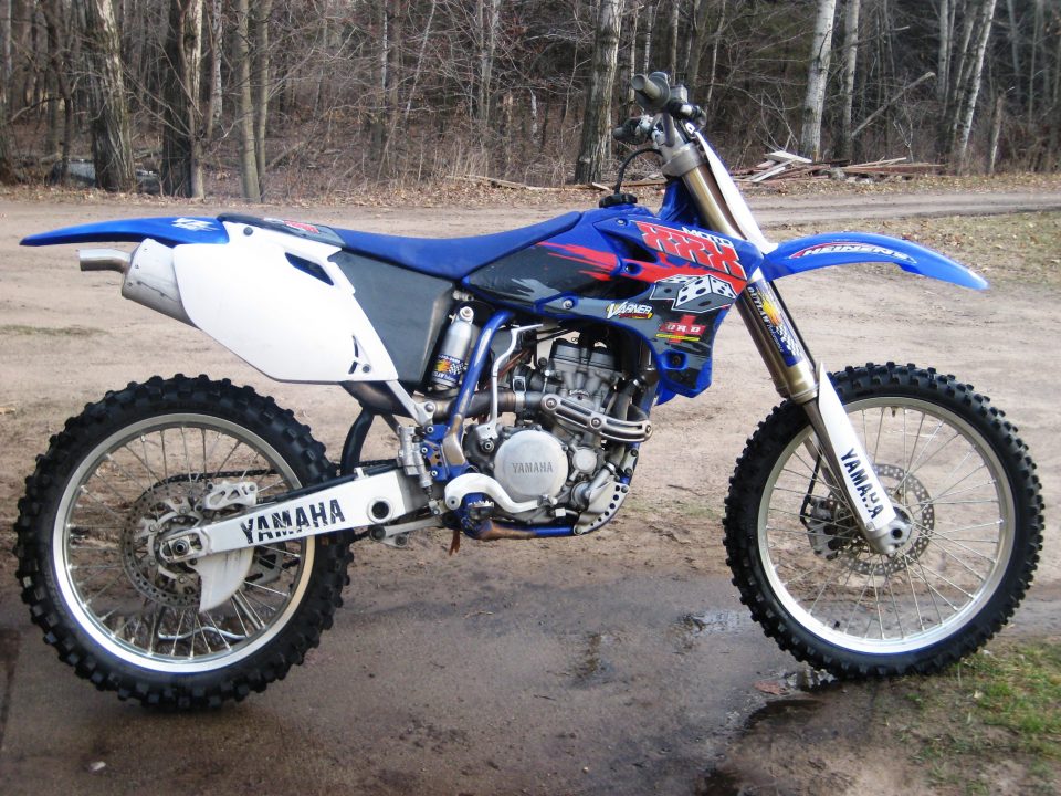 Stock 2005 Yamaha YZ250F 4 stroke motocross bike