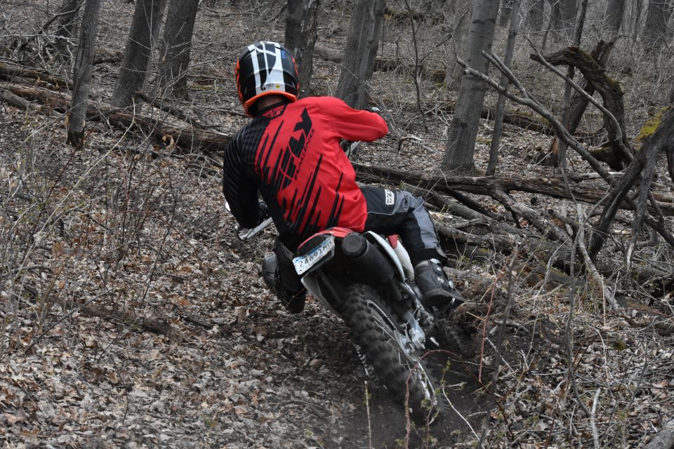 Cornering technique on a single track trail in the woods