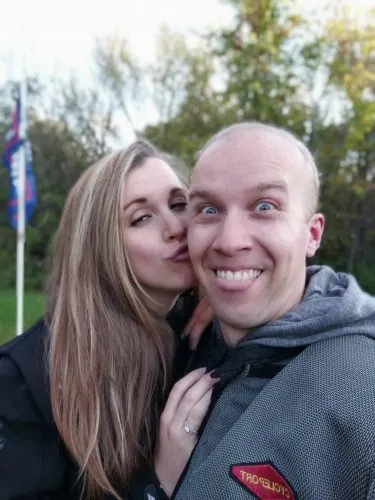 20200929 175838 About