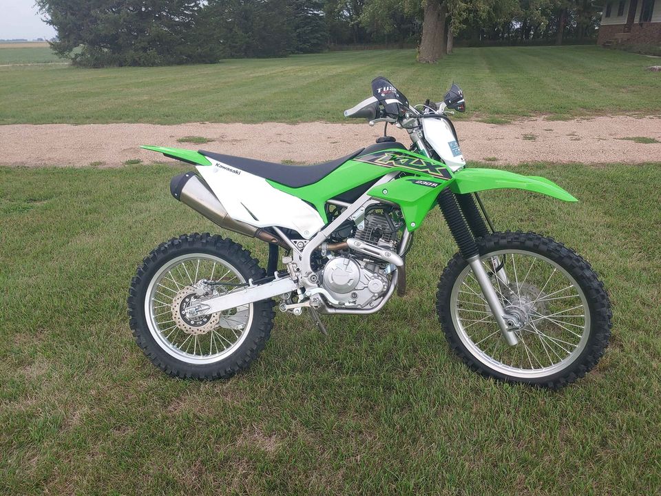 The Kawasaki is one of the best 4 stroke dirt bikes for beginners