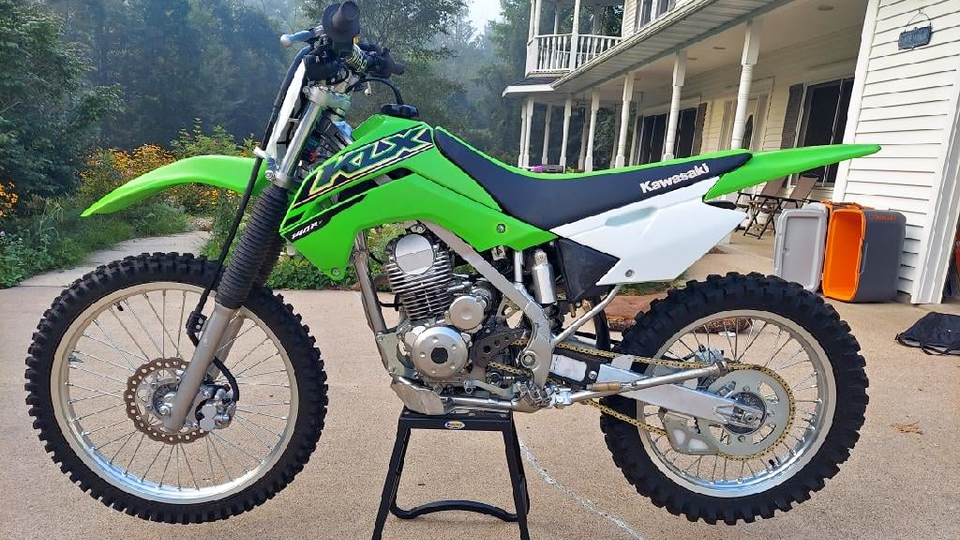 2021 Kawasaki KLX140G edited What Size Dirt Bike Do You Need For Your Height?