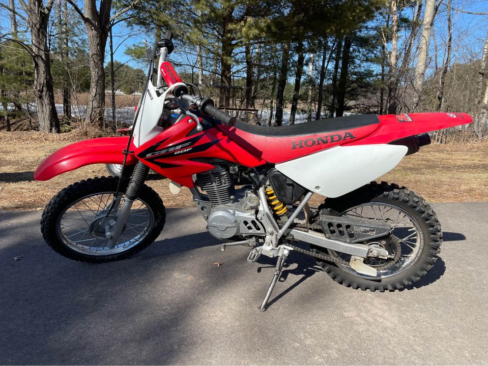 The Honda CRF80 is a great beginner dirt bike for kids that want to learn how to use a clutch