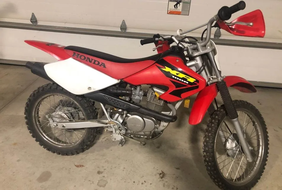 2003 Honda XR100R Best Beginner Dirt Bike For Teenager Based On Size & Budget