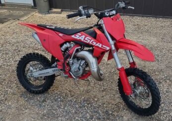 suzuki 65cc dirt bike