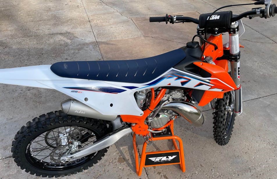 The KTM 125 SX is the best motocross bike in the 125cc class