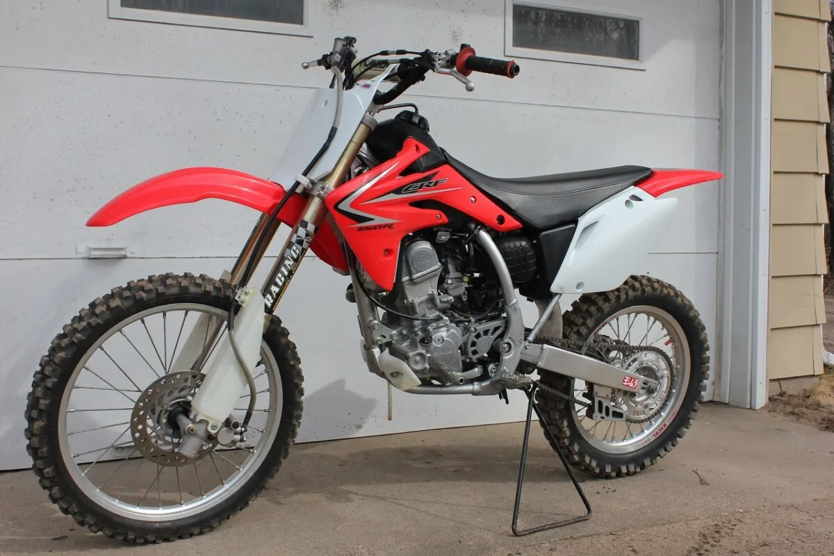 2009 CRF150RB 7 Honda CRF150R Review: [Specs, History & Comparison]