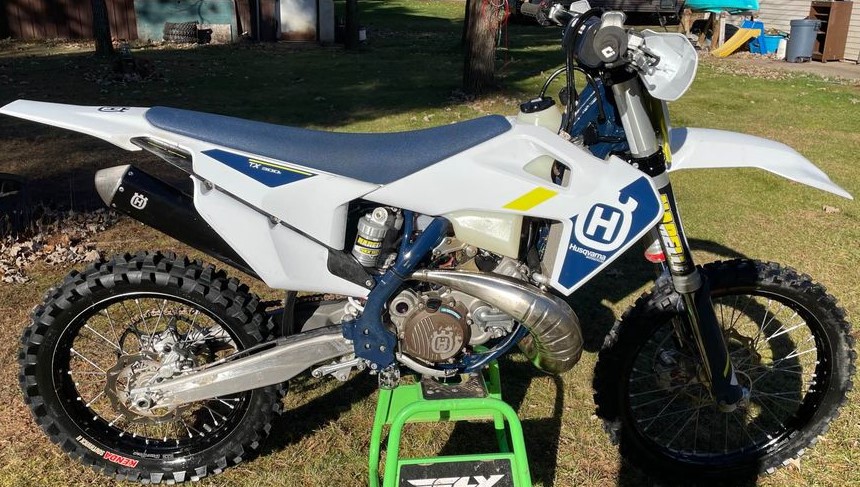 2022 Husqvarna TX300i Dirt Bike Weight - How Much Do They Actually Weigh?