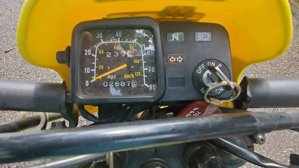 2007 Suzuki DR200S speedometer and key ignition