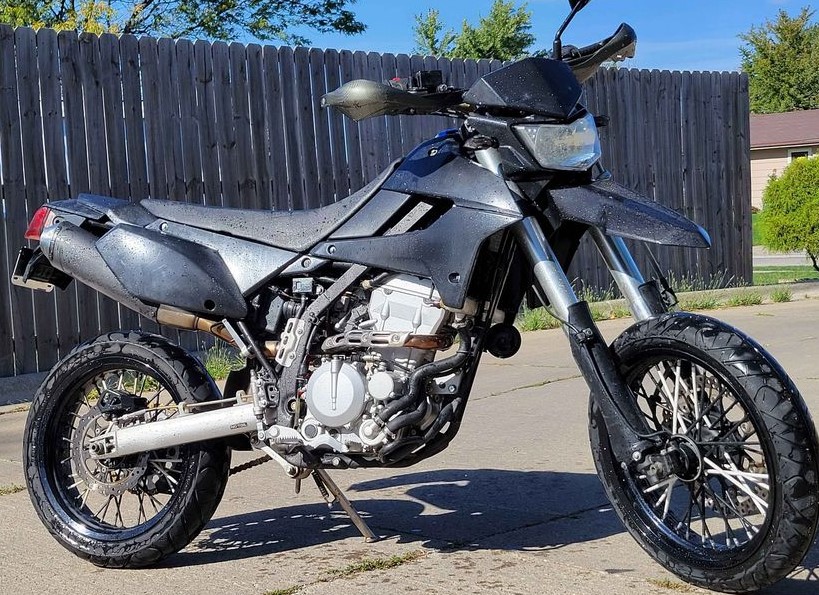 2010 Kawasaki KLX250SF Best Street Legal Dirt Bike To Ride On or Off Road [2024]