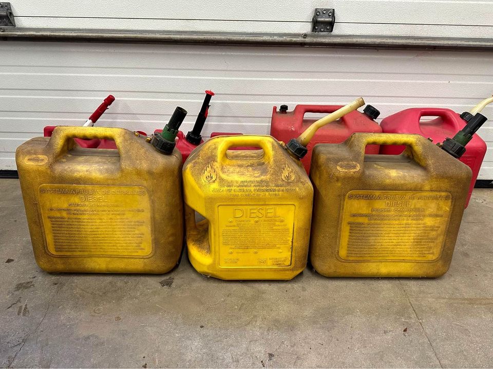 Gas Diesel Fuel Cans Put Wrong Gas In Your Dirt Bike? [Pro Tips On What To Do]