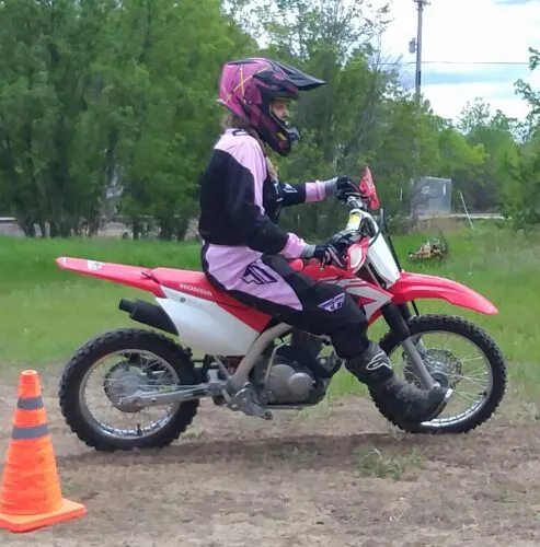 Amber CRF125F Cornering 4 Best Budget Dirt Bikes for Adult Beginners (2026) &ndash; Don&rsquo;t Buy the Wrong One
