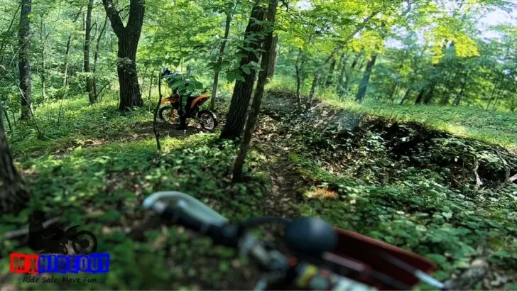 Tight Turns 1 How To Make Sharp Turns On A Dirt Bike Without Falling